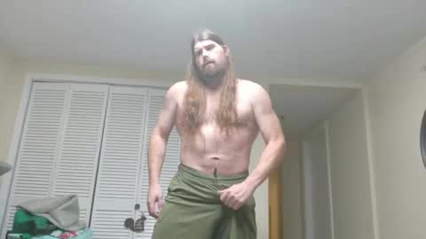 Snapshot of longhairedfreak1921 chatting on October 17, 3:54 am longhairedfreak1921 online show from October 17, 3:54 am