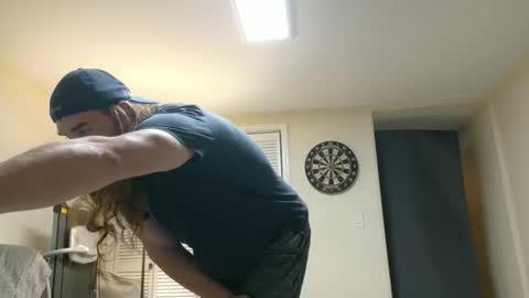 longhairedfreak1921 online show from February 17, 8:52 pm