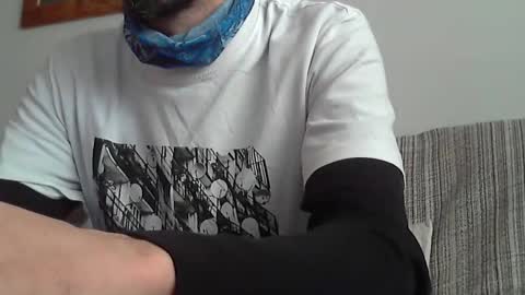 Alejandro Rulitos Twitter longnight55 Intagram 5longnight5 online show from January 11, 8:51 am