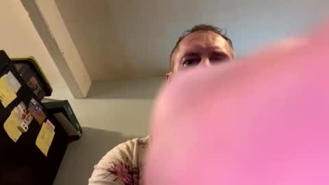 Bradsobad88 online show from April 24, 3:58 pm