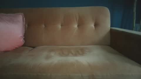 longwet1 online show from January 7, 9:43 am