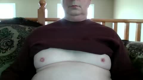 look823 online show from November 17, 7:50 pm