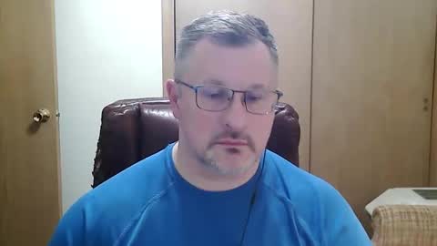 lookin75 online show from March 25, 3:54 am