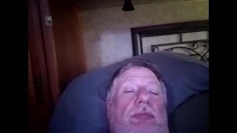 lookingagain181 online show from September 13, 6:42 pm