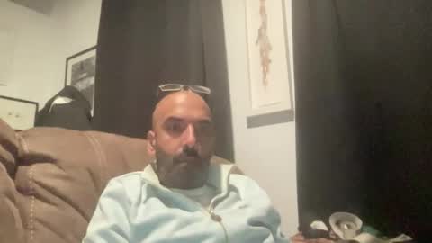 loreshifi online show from January 17, 8:50 am