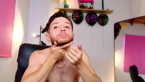 JUAN  JUAN online show from February 23, 5:25 pm