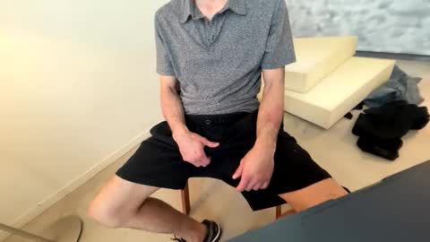 lostpuppyboy online show from February 27, 7:46 pm