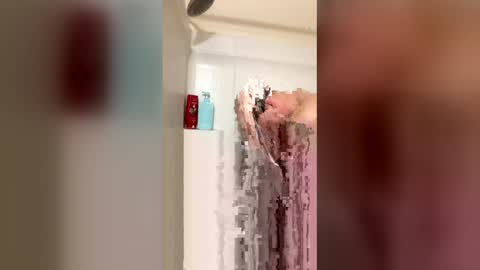 louisgriffith18 online show from February 27, 2:45 am