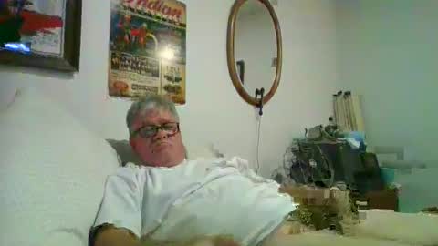 love2lickit4u77 online show from September 20, 10:04 am