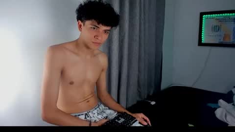 Salo online show from April 15, 7:14 pm