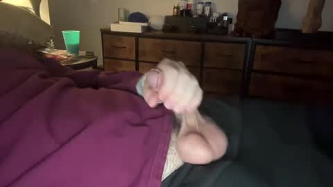 lubthemtitties online show from December 10, 6:33 am