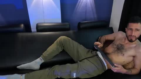 Lucas online show from February 27, 3:51 am