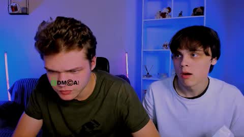 lucas_long_ online show from November 28, 8:00 pm