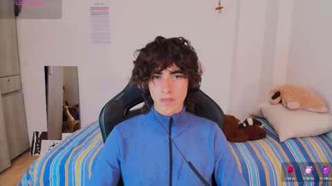 lucas_xo online show from March 2, 8:16 pm