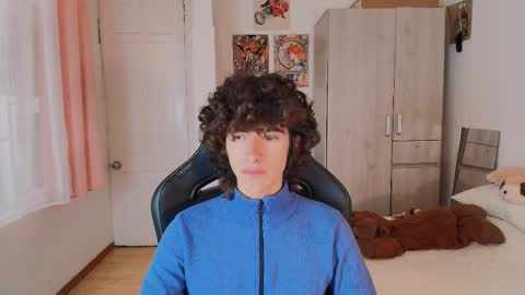 lucas_xo online show from March 16, 7:51 pm