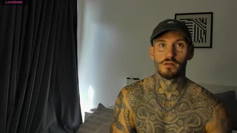 lucasexclusive online show from January 14, 7:13 am