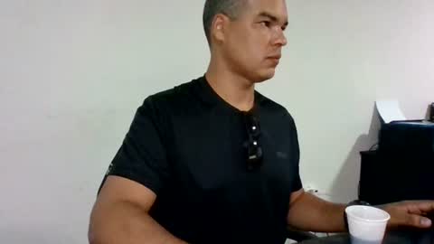 lucasmegamdf online show from August 7, 4:57 pm