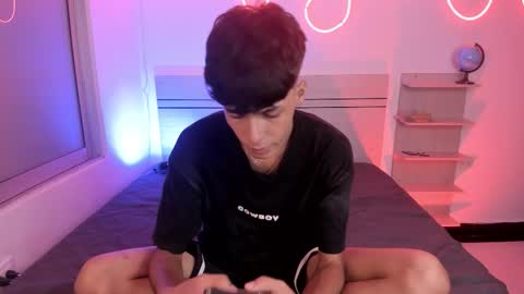 Luccas Ferreira online show from November 6, 7:28 pm