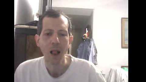 Luciano online show from December 17, 1:18 am