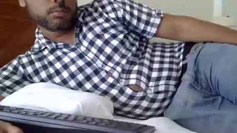 luckyfinalone online show from November 28, 6:10 pm