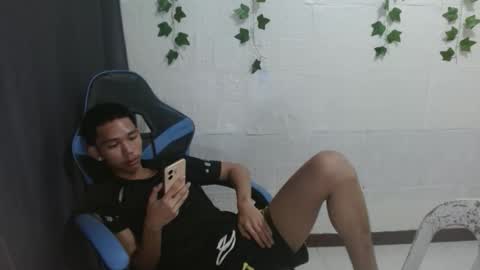 lui_the_fucker online show from October 24, 11:50 pm