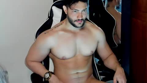 luis_baptista online show from December 17, 12:56 am