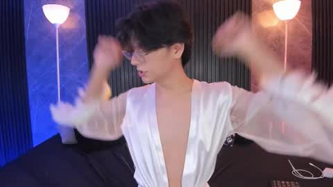 luixdust1 online show from November 16, 10:50 am