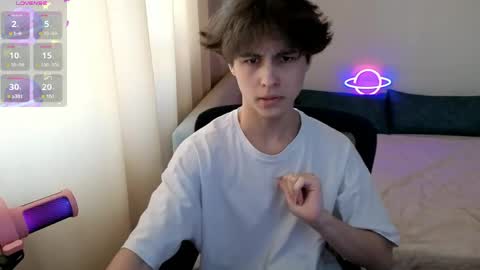 lukahayes online show from April 2, 4:04 pm