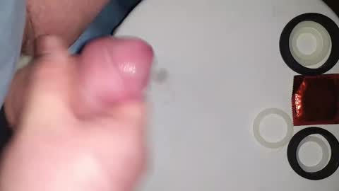 lukasaq online show from November 8, 7:55 am