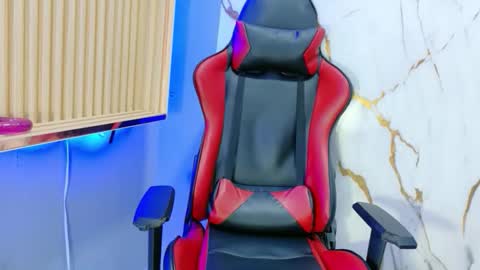 LukasJonss online show from October 15, 9:22 pm