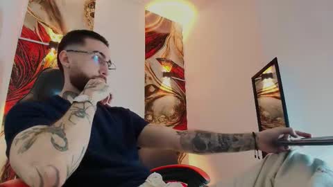 LUKE online show from December 2, 1:25 pm