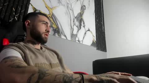 LUKE online show from September 9, 1:43 pm