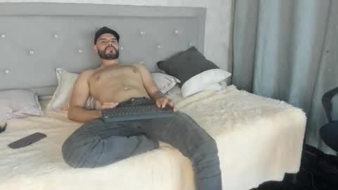 luke diaz7 online show from February 25, 1:30 am