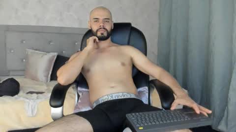 luke diaz7 online show from February 12, 12:58 am