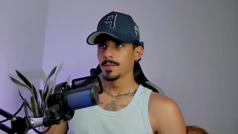 Luke Taylor online show from March 3, 3:08 pm