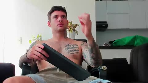 Luke online show from November 9, 8:24 pm