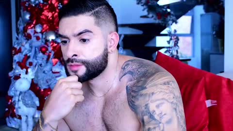 Lukhas f4f online show from December 5, 9:06 pm