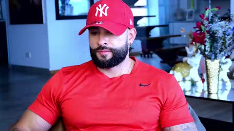 Lukhas f4f online show from February 11, 10:07 pm