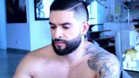 Lukhas f4f online show from February 9, 6:47 pm