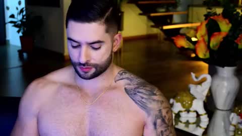 Lukhas f4f online show from February 17, 1:26 am