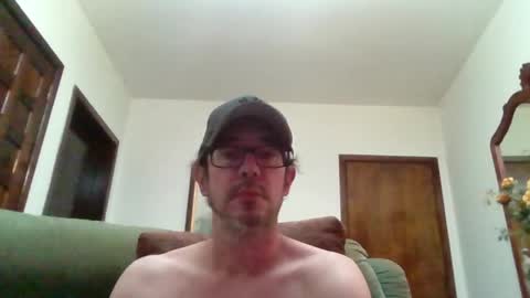 Luke online show from March 29, 2:01 am