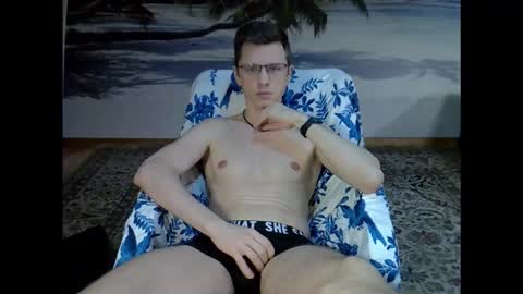 Andrew independent model 2000-0000 CET daily online show from March 1, 9:47 pm