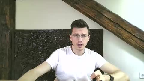 Andrew independent model 2000-0000 CET daily online show from June 13, 12:25 pm