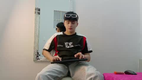 lunaydream online show from July 14, 11:49 am