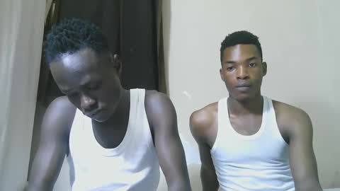 luoislove online show from January 8, 9:36 am