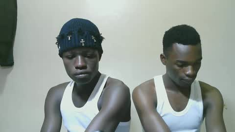 luoislove online show from November 4, 5:19 am