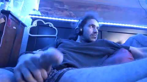 lurkus online show from December 10, 2:46 am