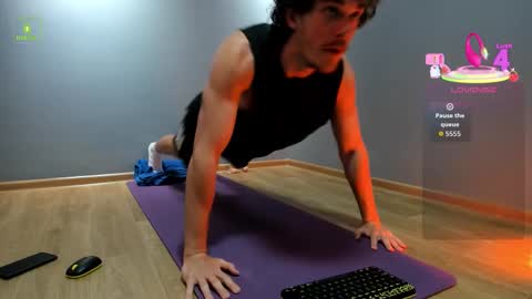 lustfullooking online show from October 12, 11:37 am