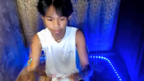 luxirfy online show from November 14, 7:15 pm