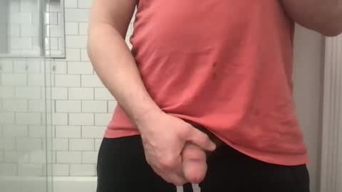 lvguynextdoor440656 online show from February 28, 6:29 pm